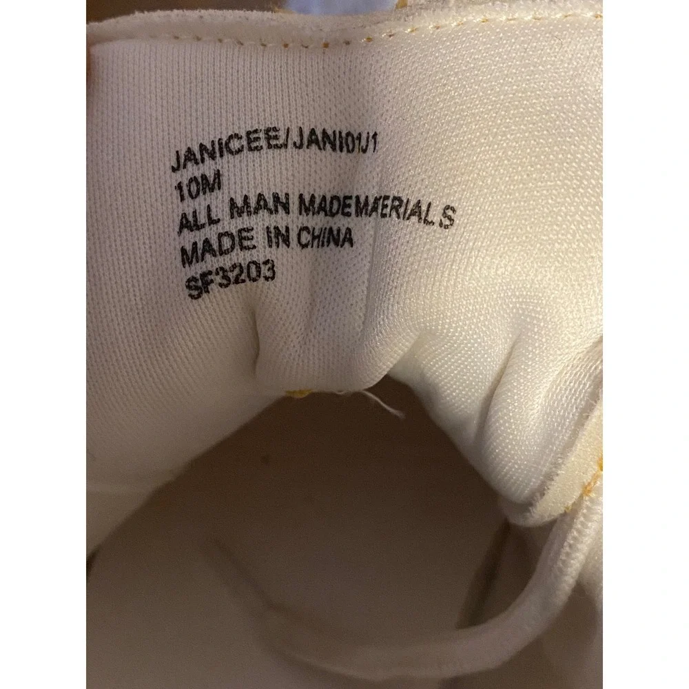 Madden Girl Janice Mustard Yellow White Retro Low Top Sneakers Womens 10